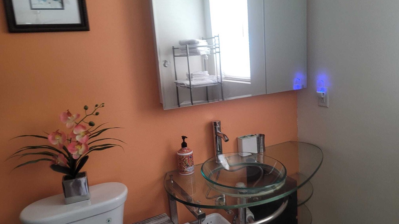 Photo of Bathroom in Gulf Gate Estates