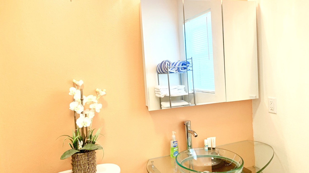 Photo of Bathroom in Gulf Gate Estates