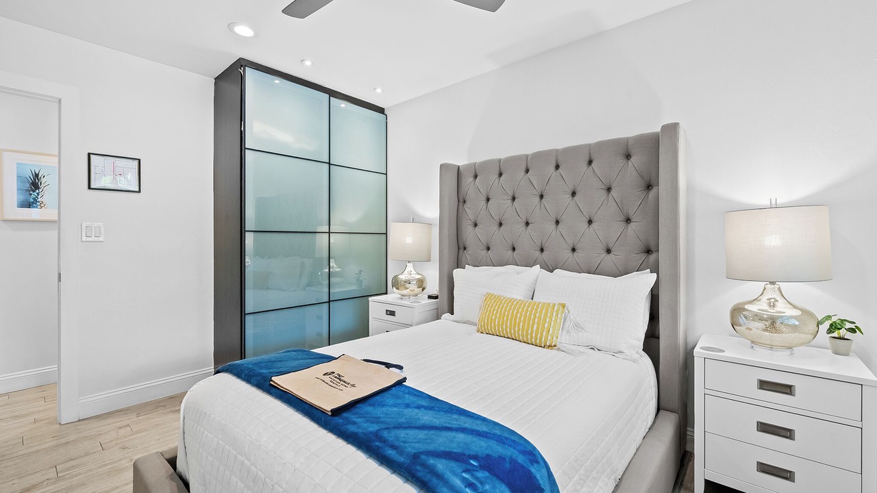 Photo of Bedroom in Coral Shores
