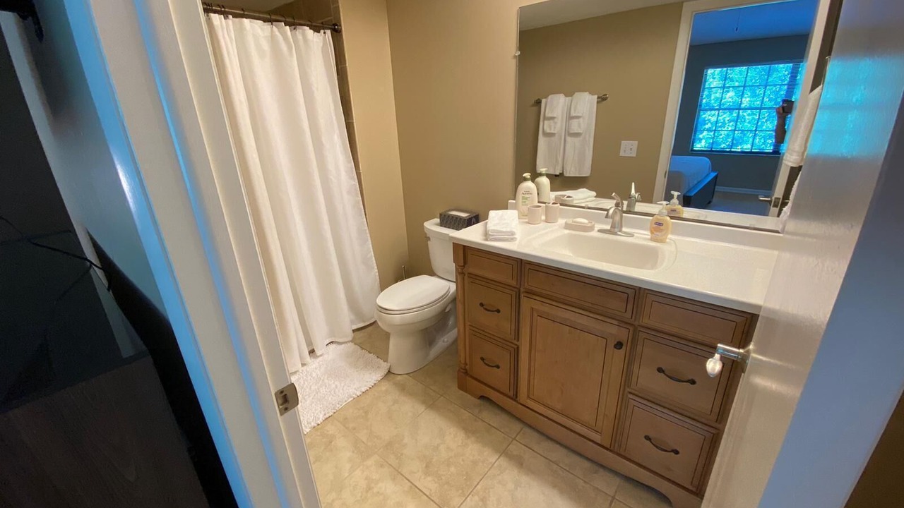 Photo of Bathroom in Pelican Bay