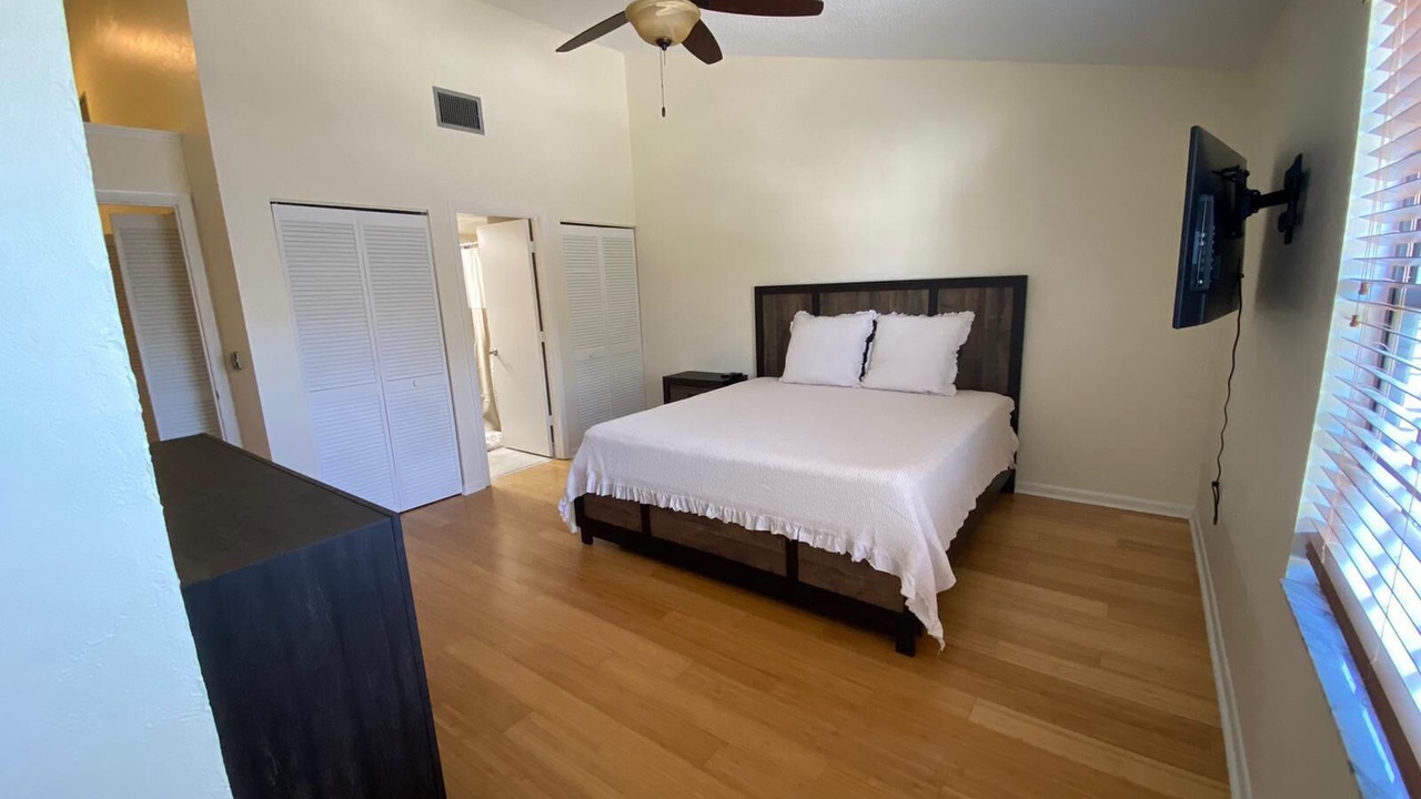 Photo of Bedroom in Pelican Bay