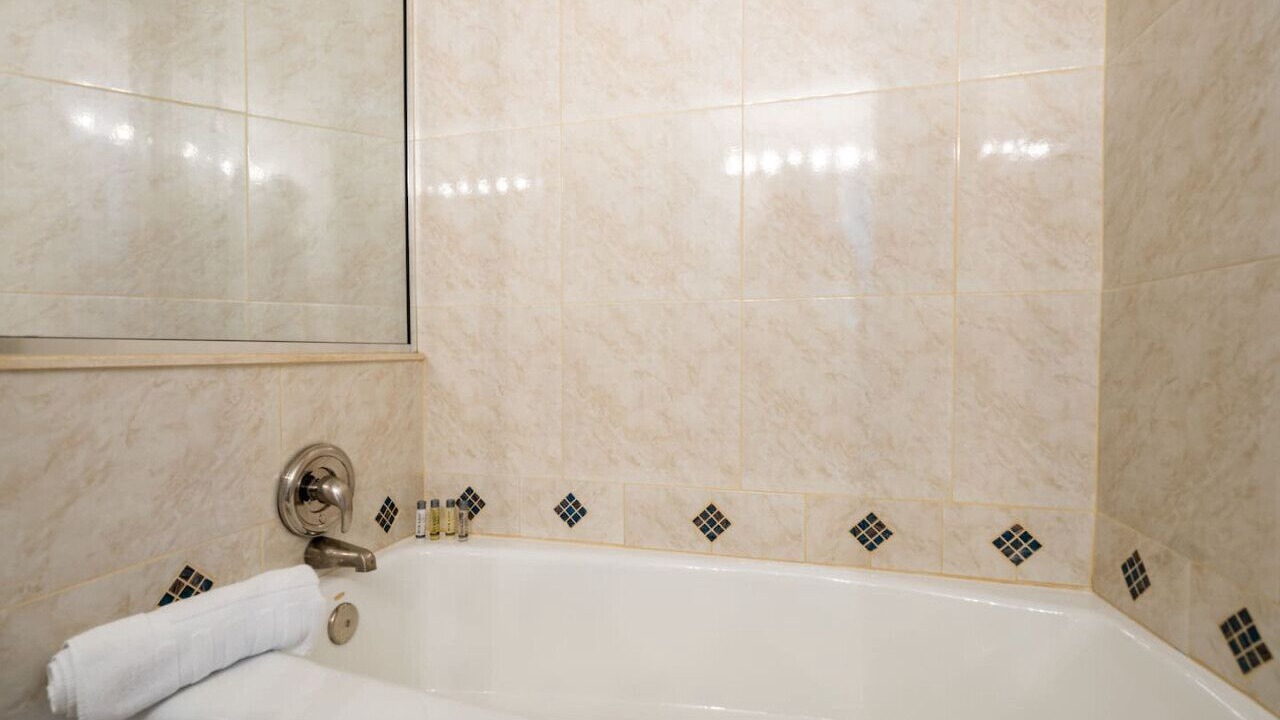 Photo of Bathroom in Sugarloaf Key