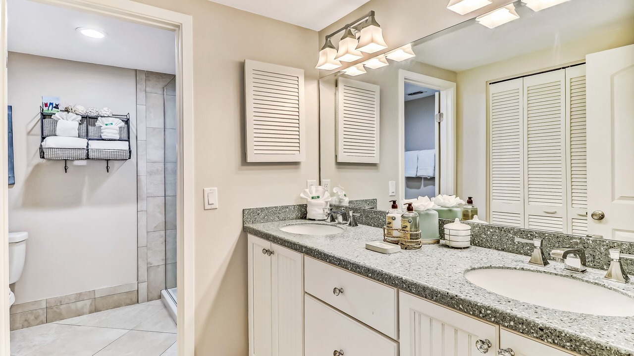 Photo of Bathroom in Fernandina Beach