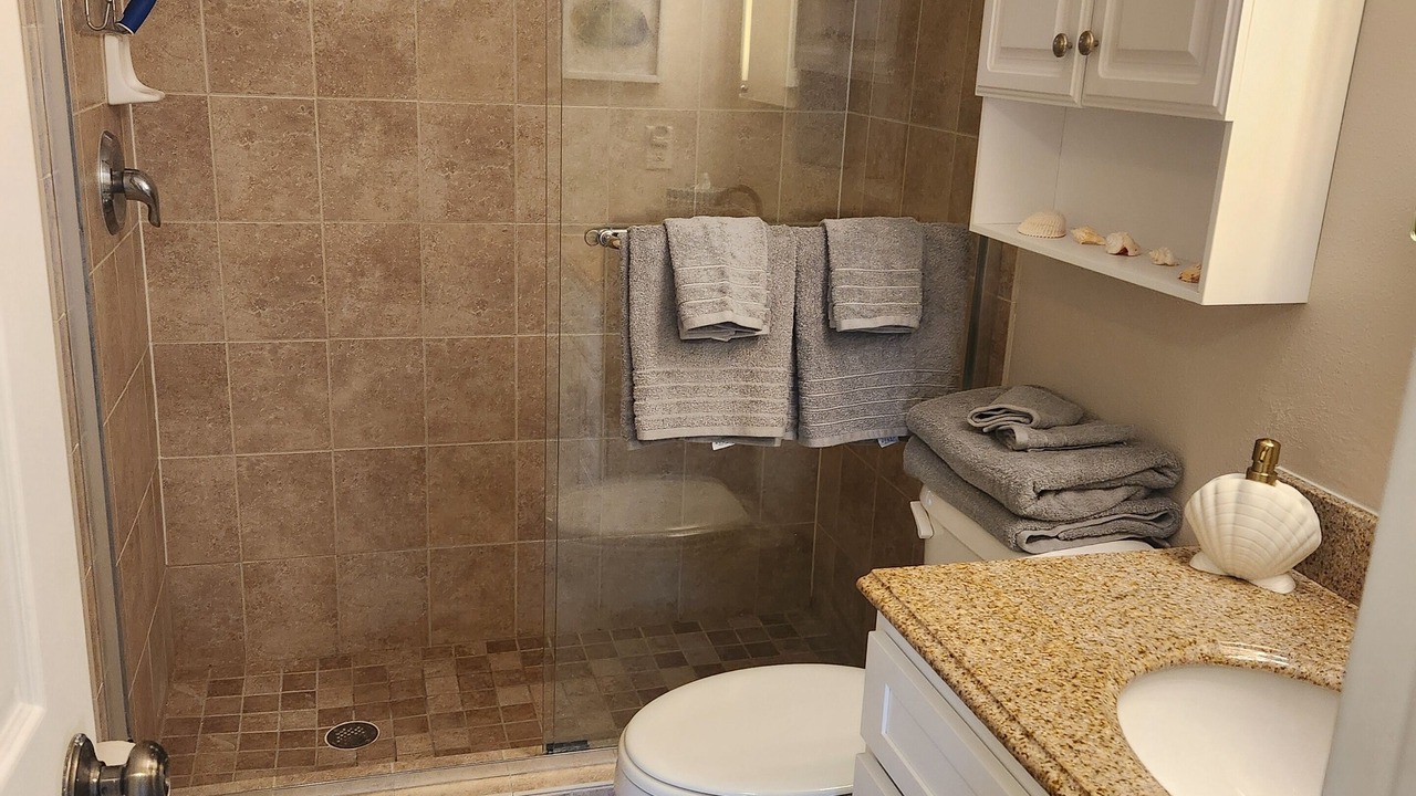 Photo of Bathroom in Belle Vista