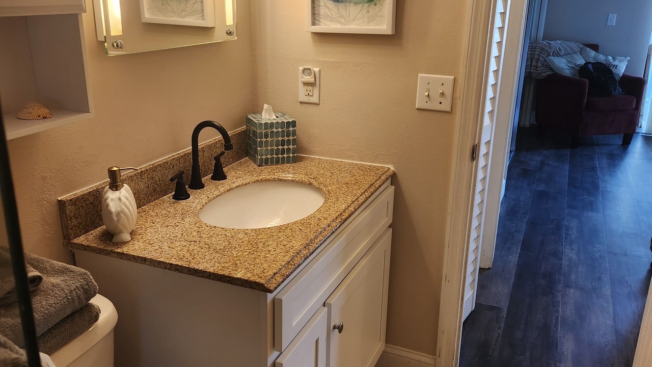 Photo of Bathroom in Belle Vista