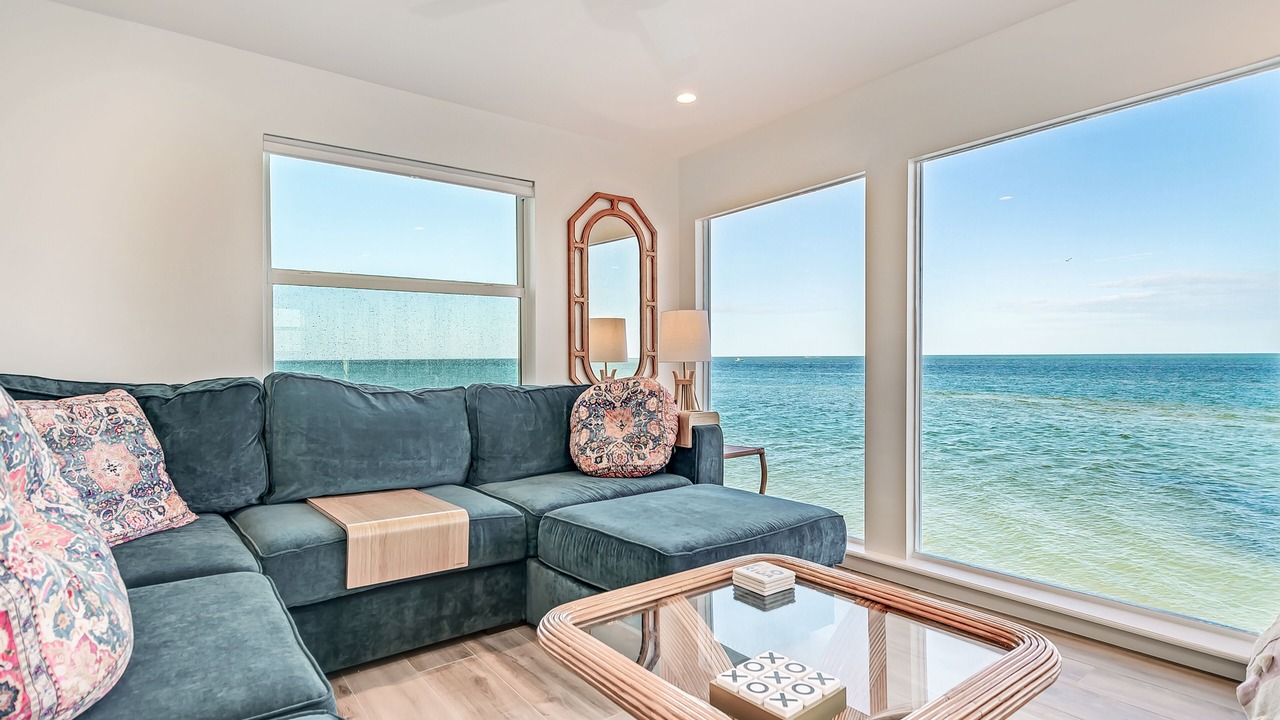 Photo of Livingroom in North Captiva