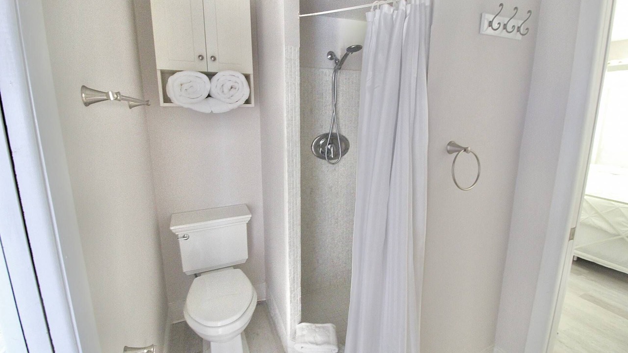 Photo of Bathroom in Tequesta