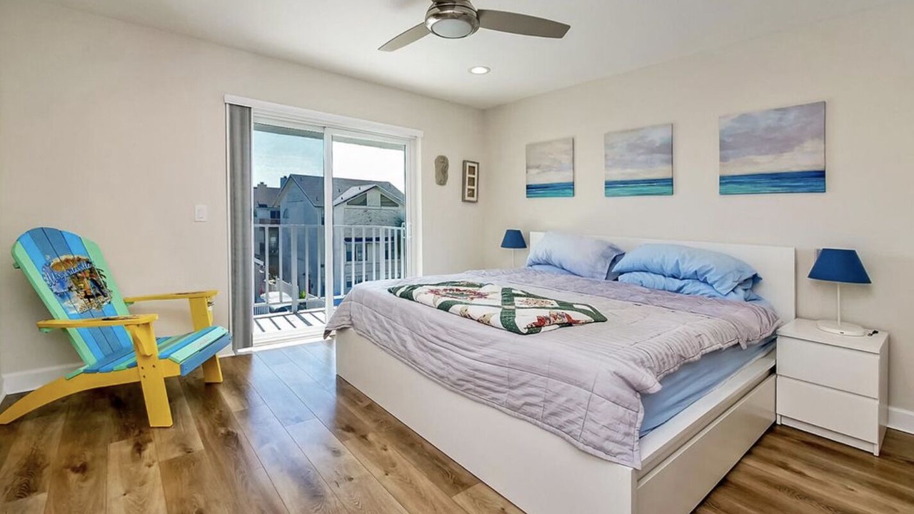 Photo of Bedroom in Jacksonville Beach