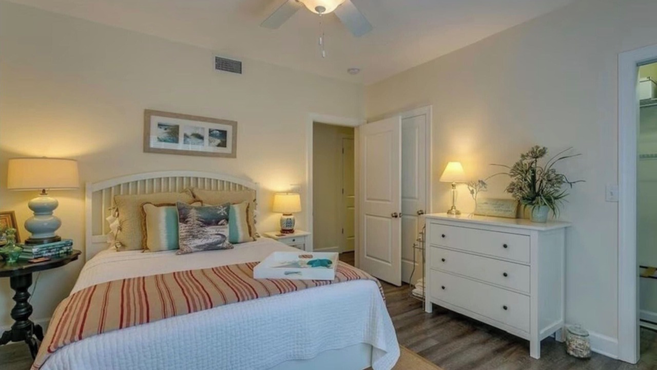Photo of Bedroom in Downtown Historic District