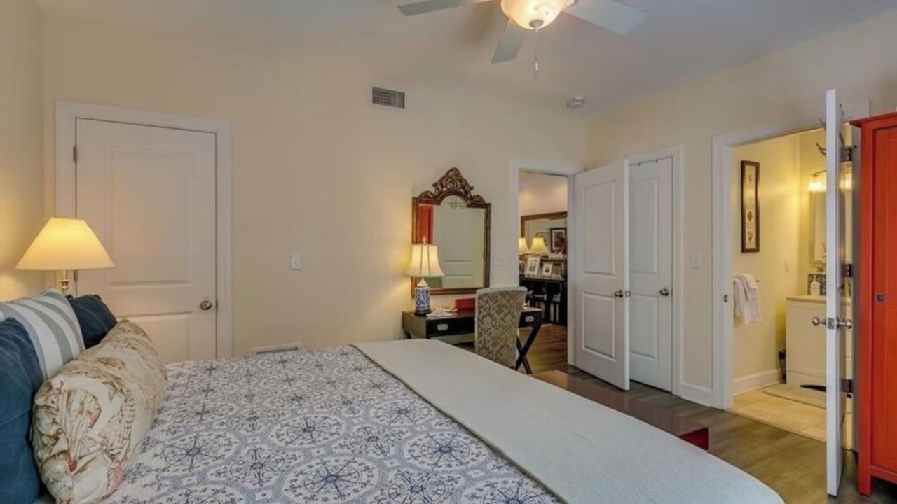 Photo of Bedroom in Downtown Historic District