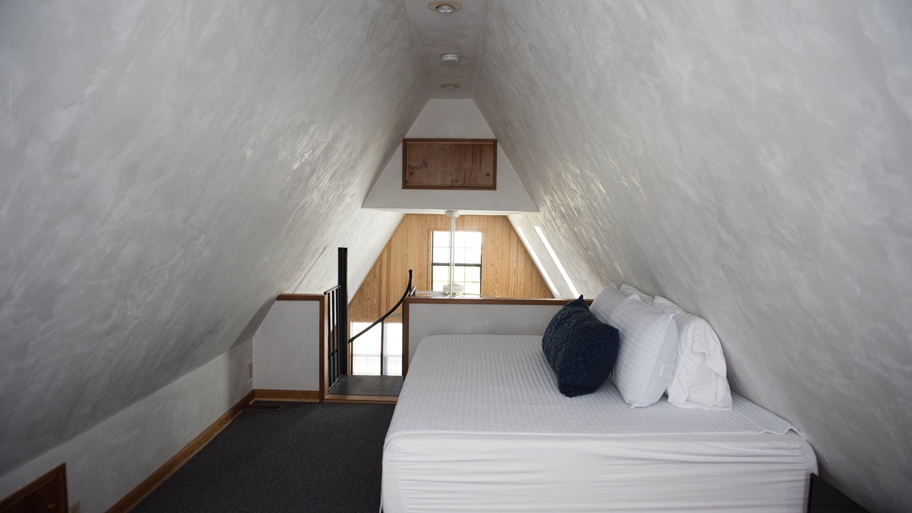 Photo of Bedroom in Alligator Point