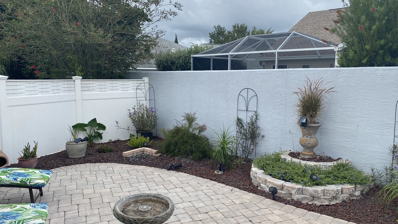 Photo of Patio Balcony in Belle Aire