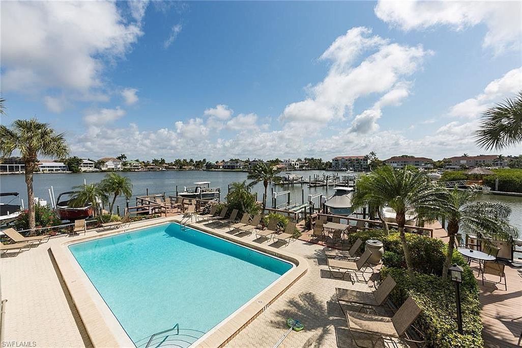 Photo of Outdoor in Vanderbilt Beach