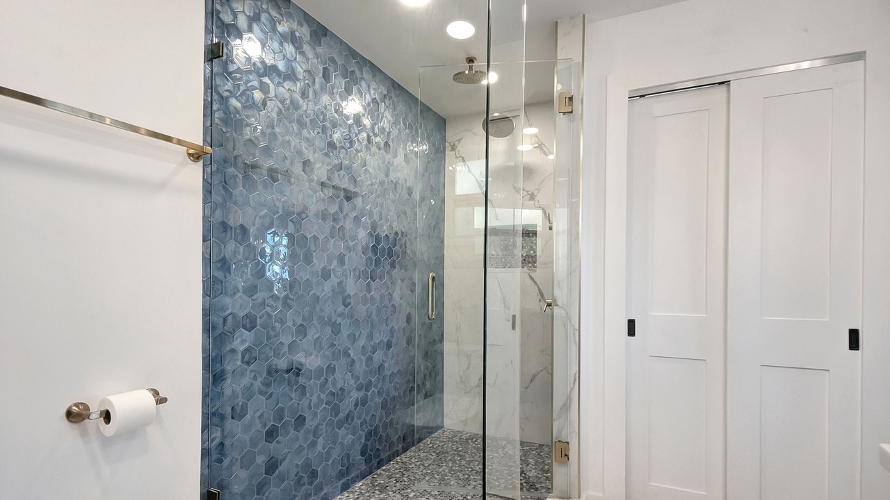 Photo of Bathroom in Isles of Capri