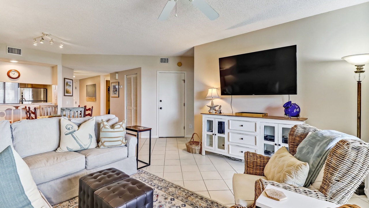 Photo of Livingroom in Fernandina Beach