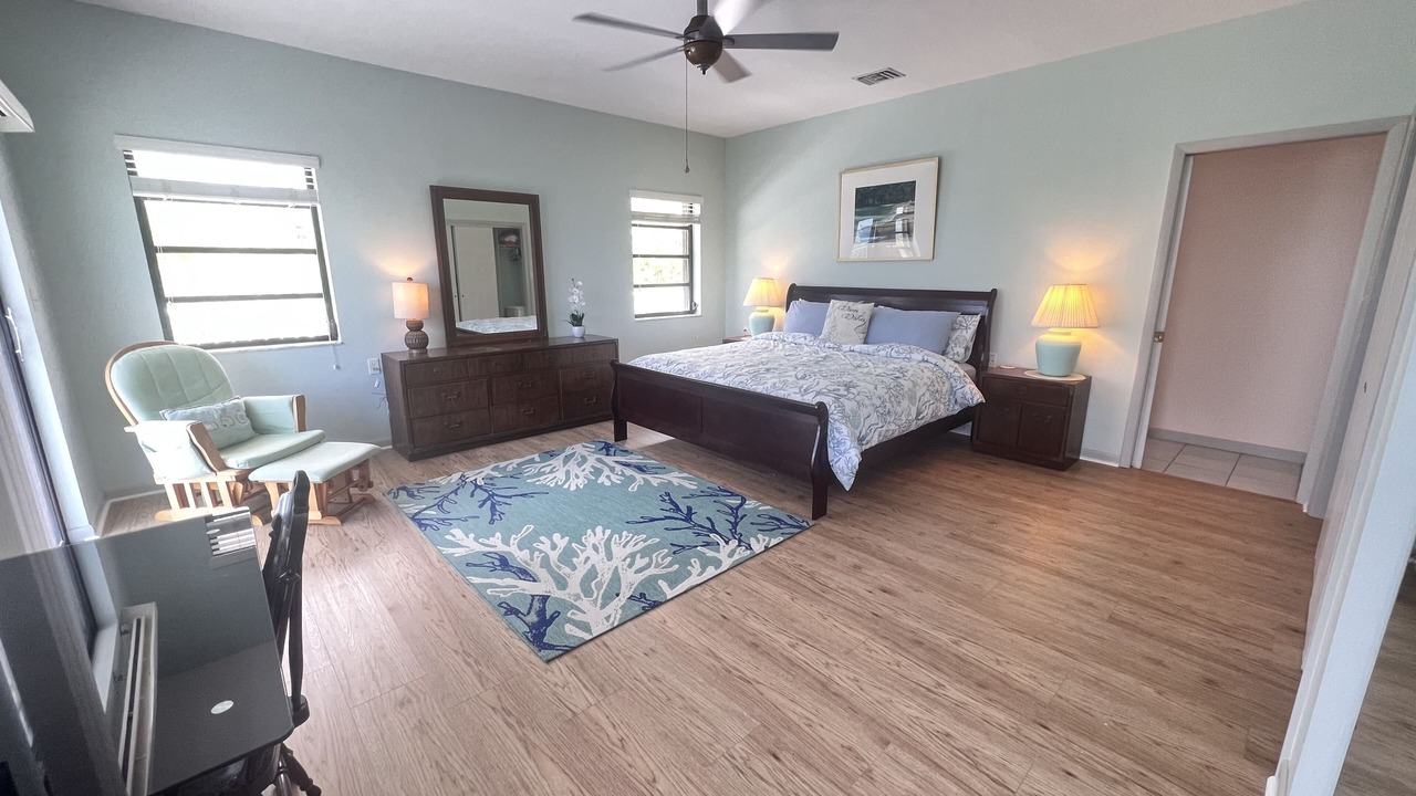 Photo of Bedroom in Lower Keys