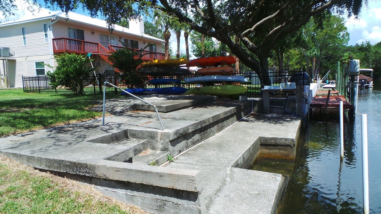 Photo of Outdoor in Woodland Estates