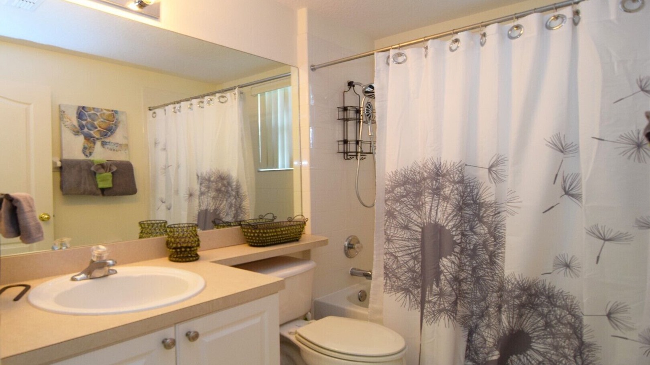 Photo of Bathroom in Tuscan Hills