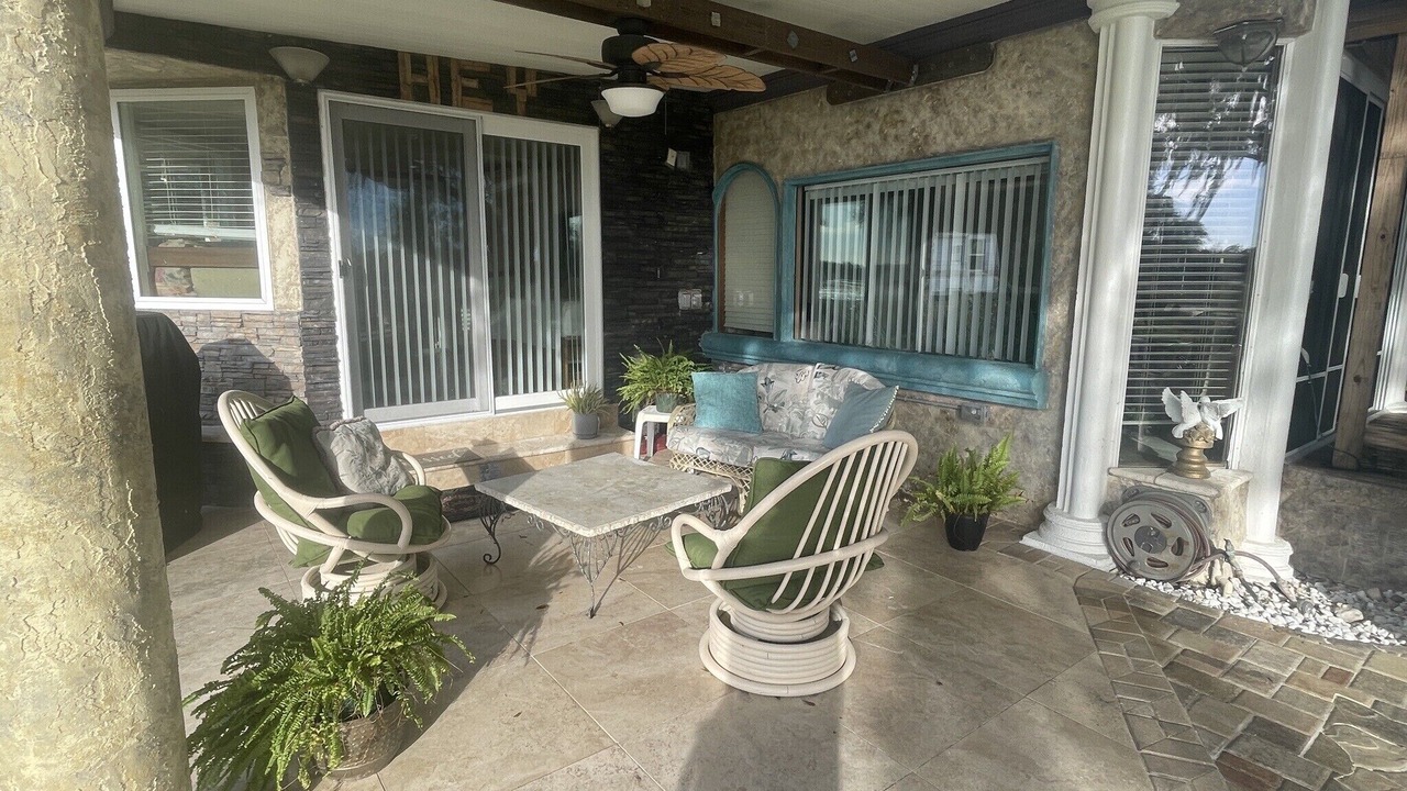 Photo of Patio Balcony in Hernando