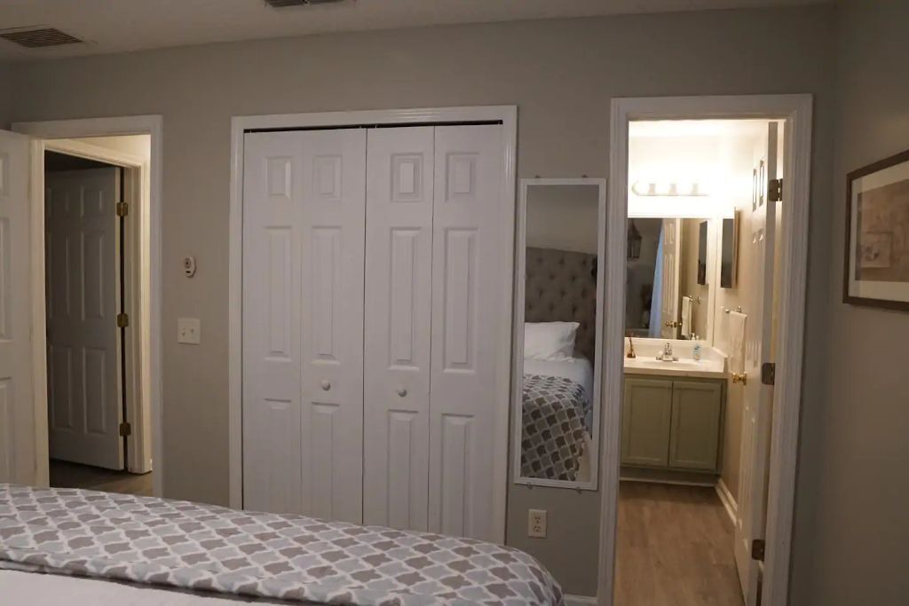 Photo of Bedroom in Doctors Inlet