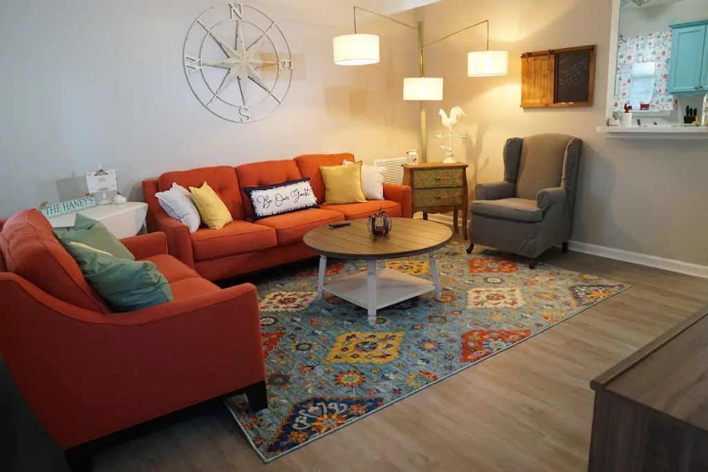 Photo of Livingroom in Doctors Inlet