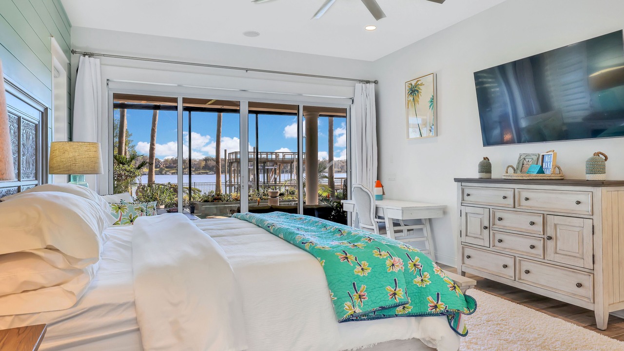 Photo of Bedroom in Northside