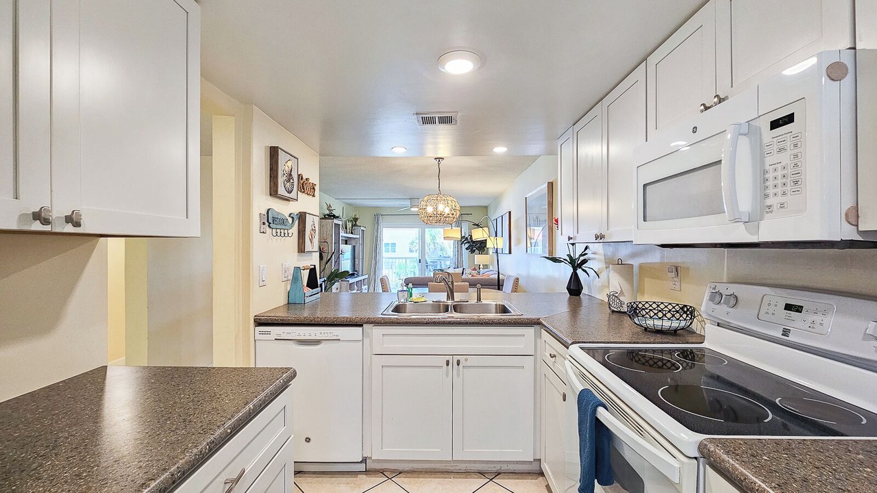 Photo of Kitchen in Point East