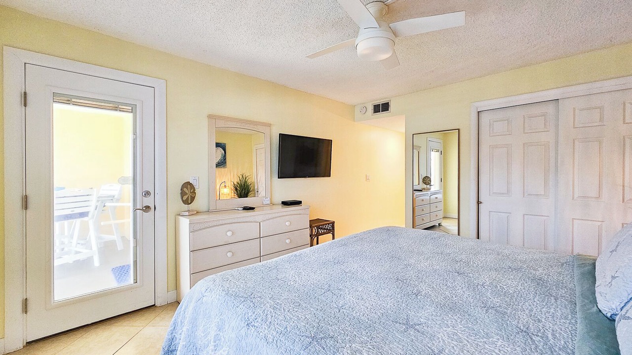 Photo of Bedroom in Point East