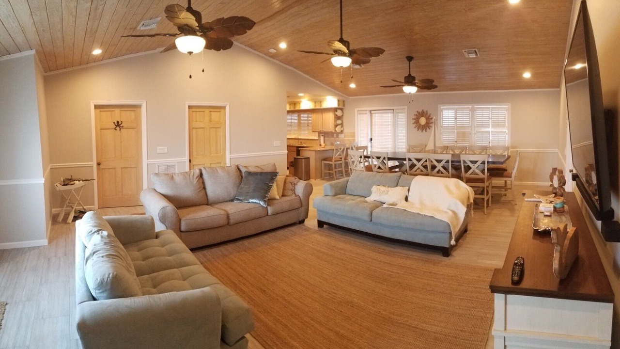 Photo of Livingroom in Big Coppitt Key
