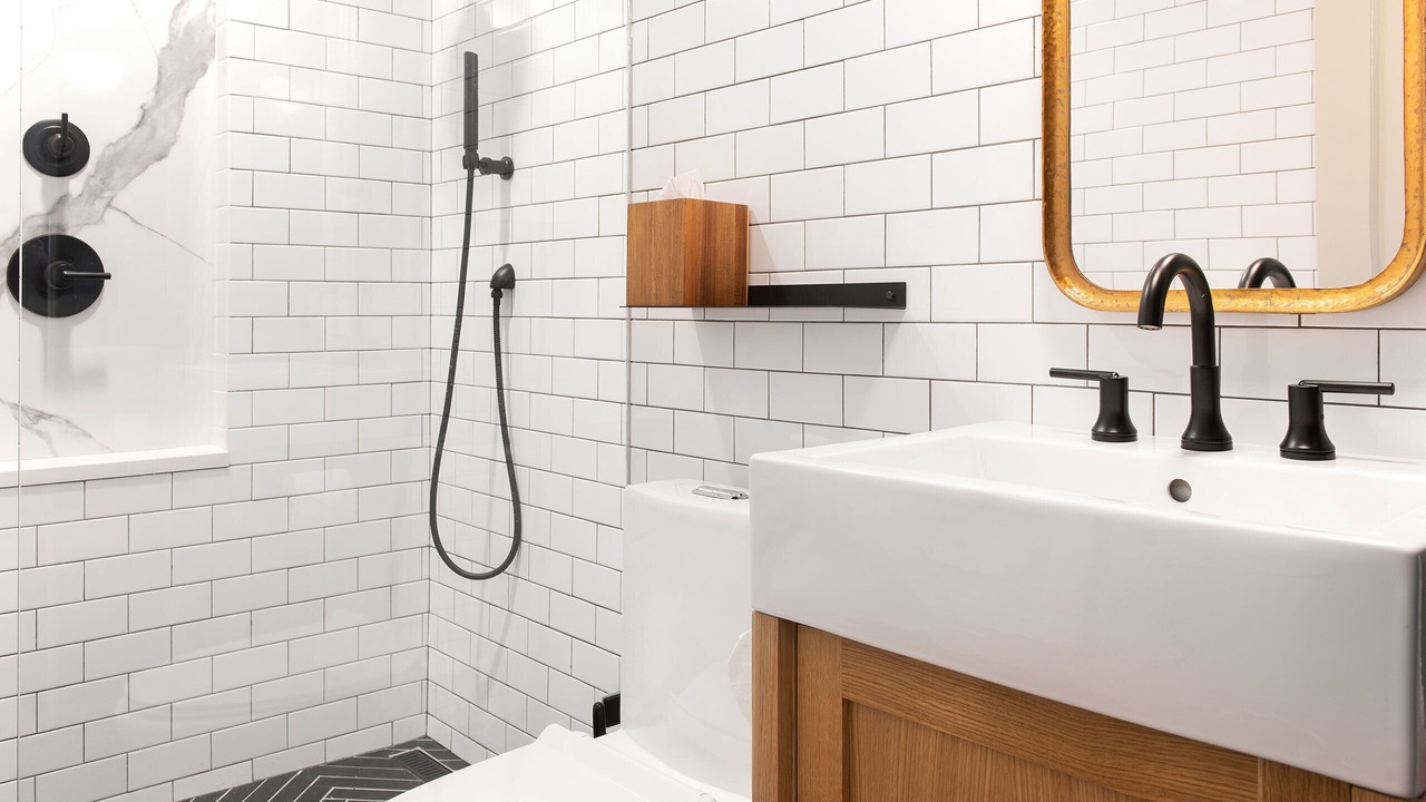 Photo of Bathroom in Avondale