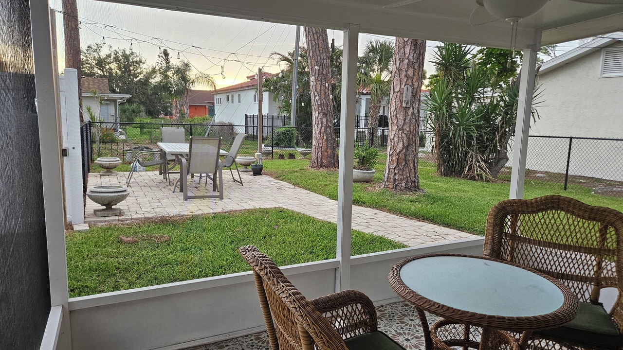 Photo of Outdoor in Golden Beach