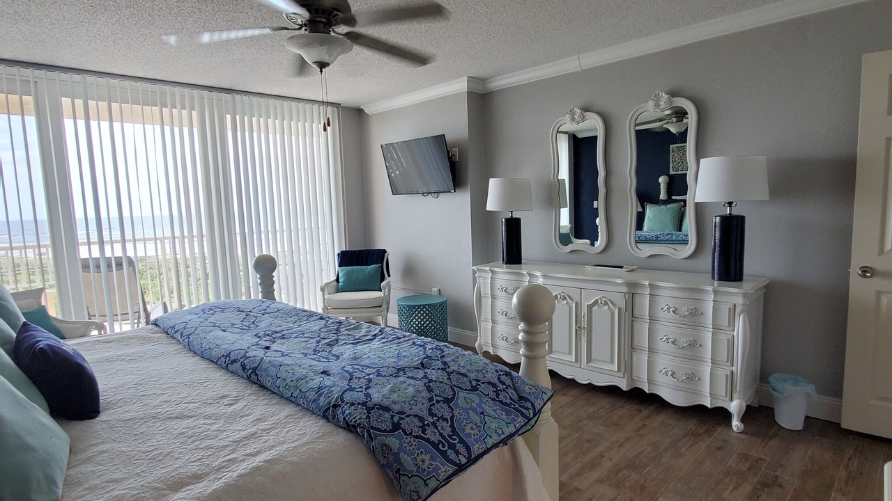 Photo of Bedroom in New Smyrna Beach