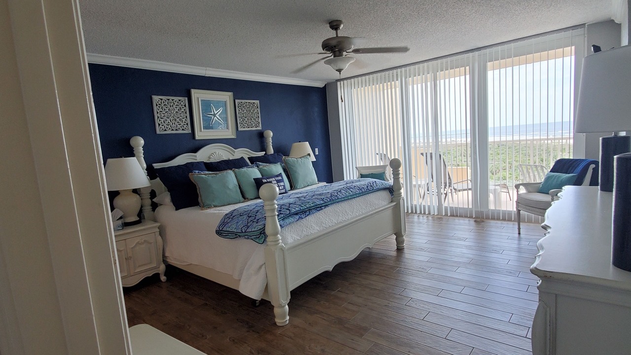 Photo of Bedroom in New Smyrna Beach
