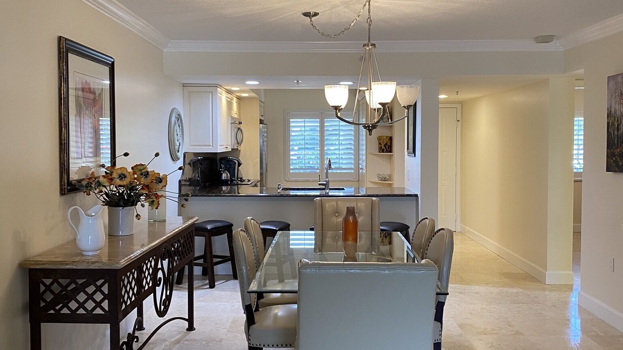 Photo of Livingroom in The Bluffs