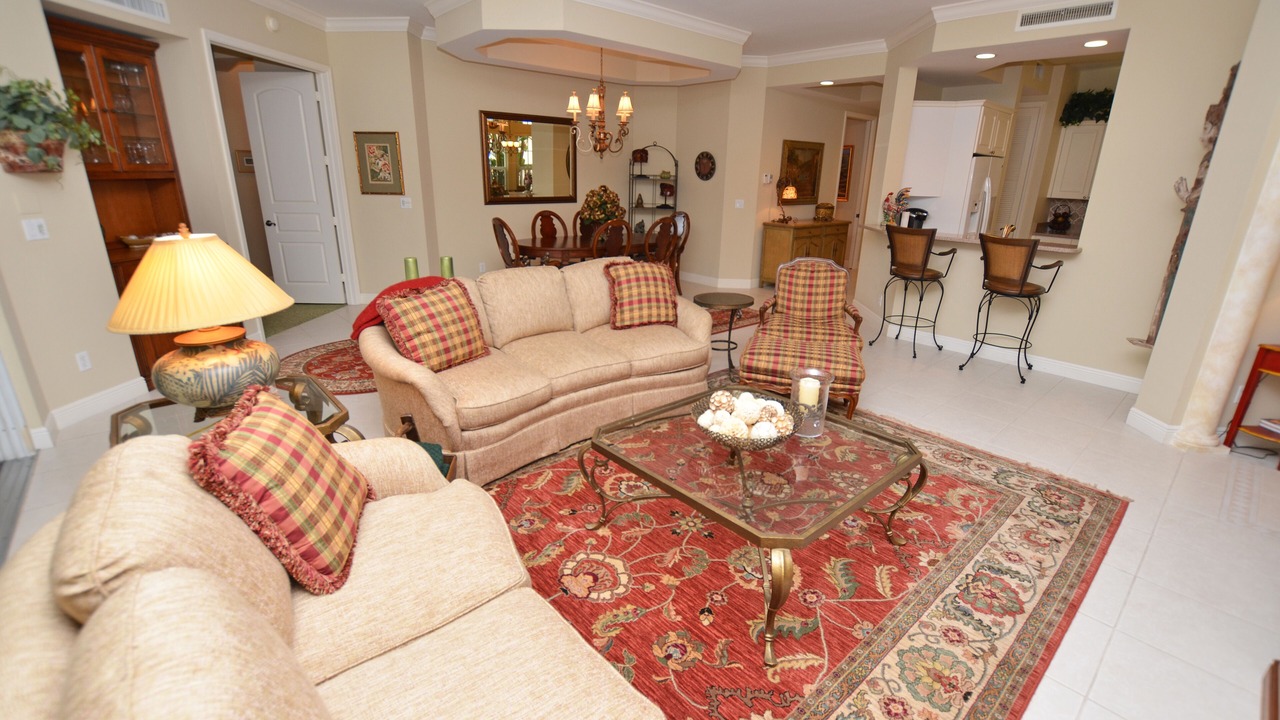 Photo of Livingroom in Pelican Bay