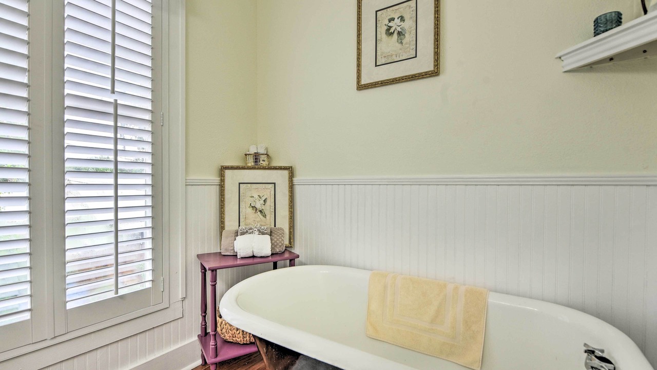 Photo of Bathroom in Green Cove Springs