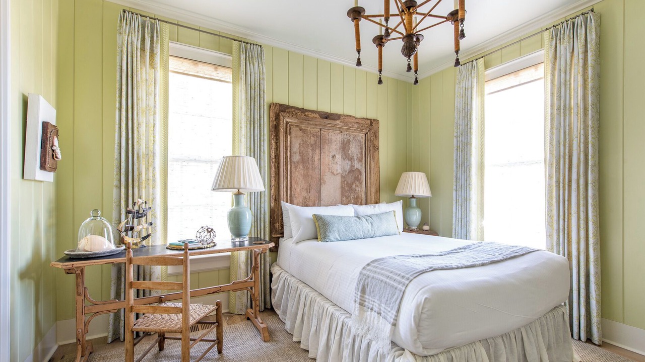 Photo of Bedroom in Seaside