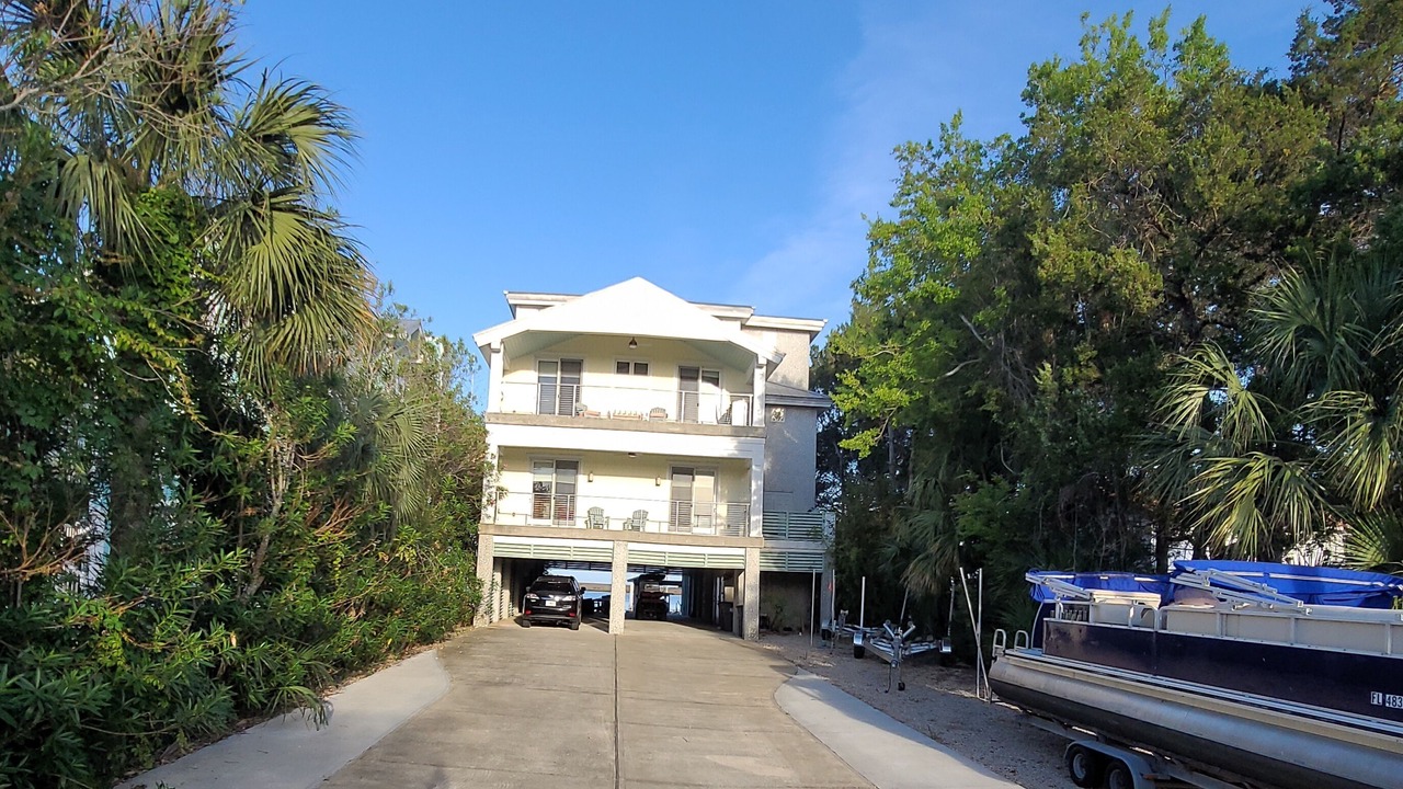 Photo of Others in Steinhatchee