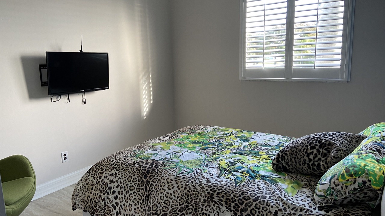 Photo of Bedroom in Caloosahatchee