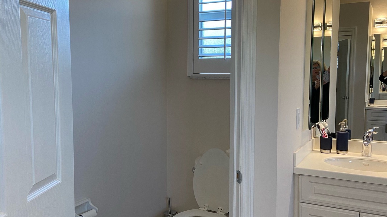 Photo of Bathroom in Caloosahatchee