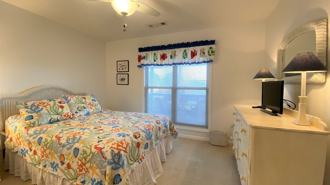 Photo of Bedroom in Edisto Island