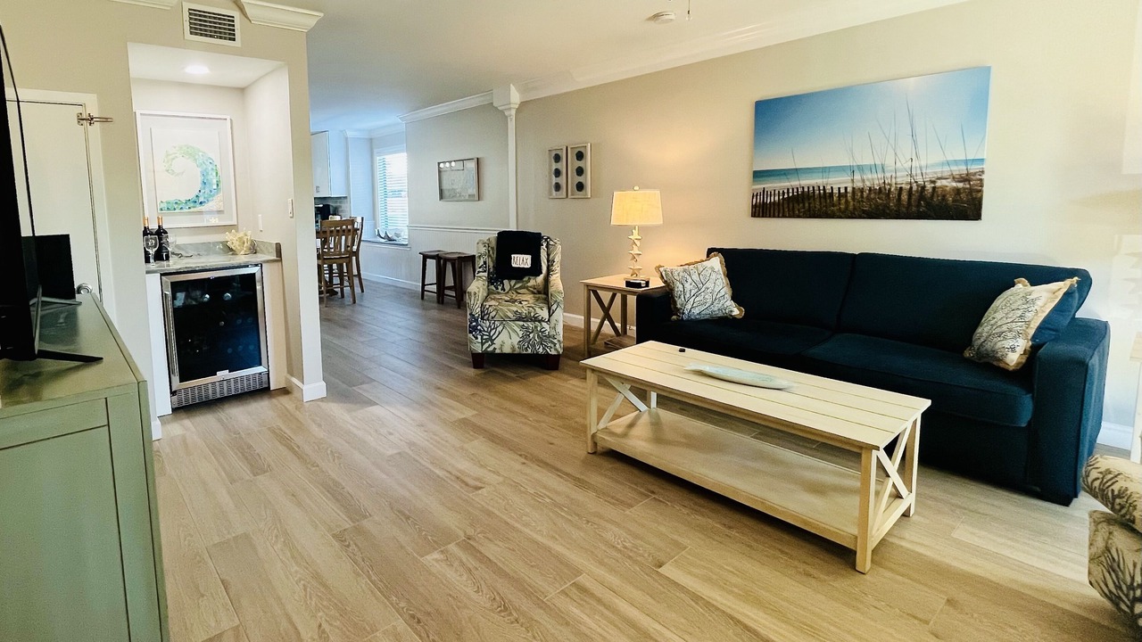 Photo of Bedroom in Miramar Beach