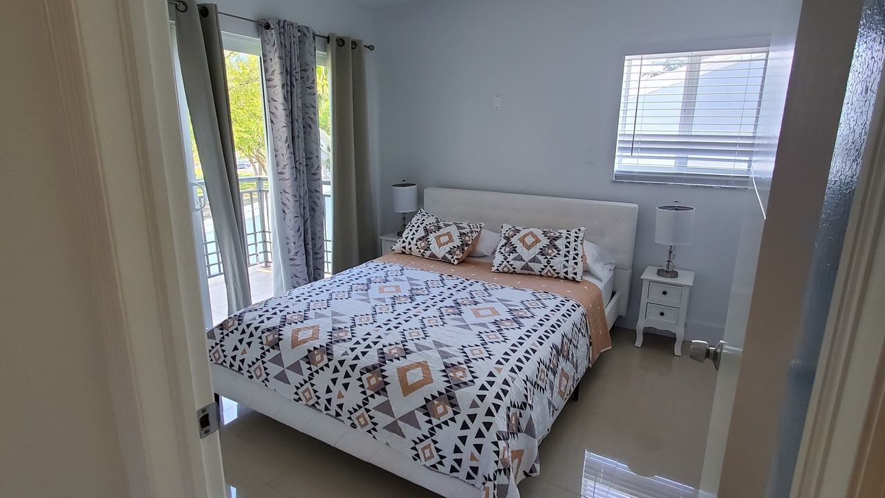 Photo of Bedroom in Cutler Bay