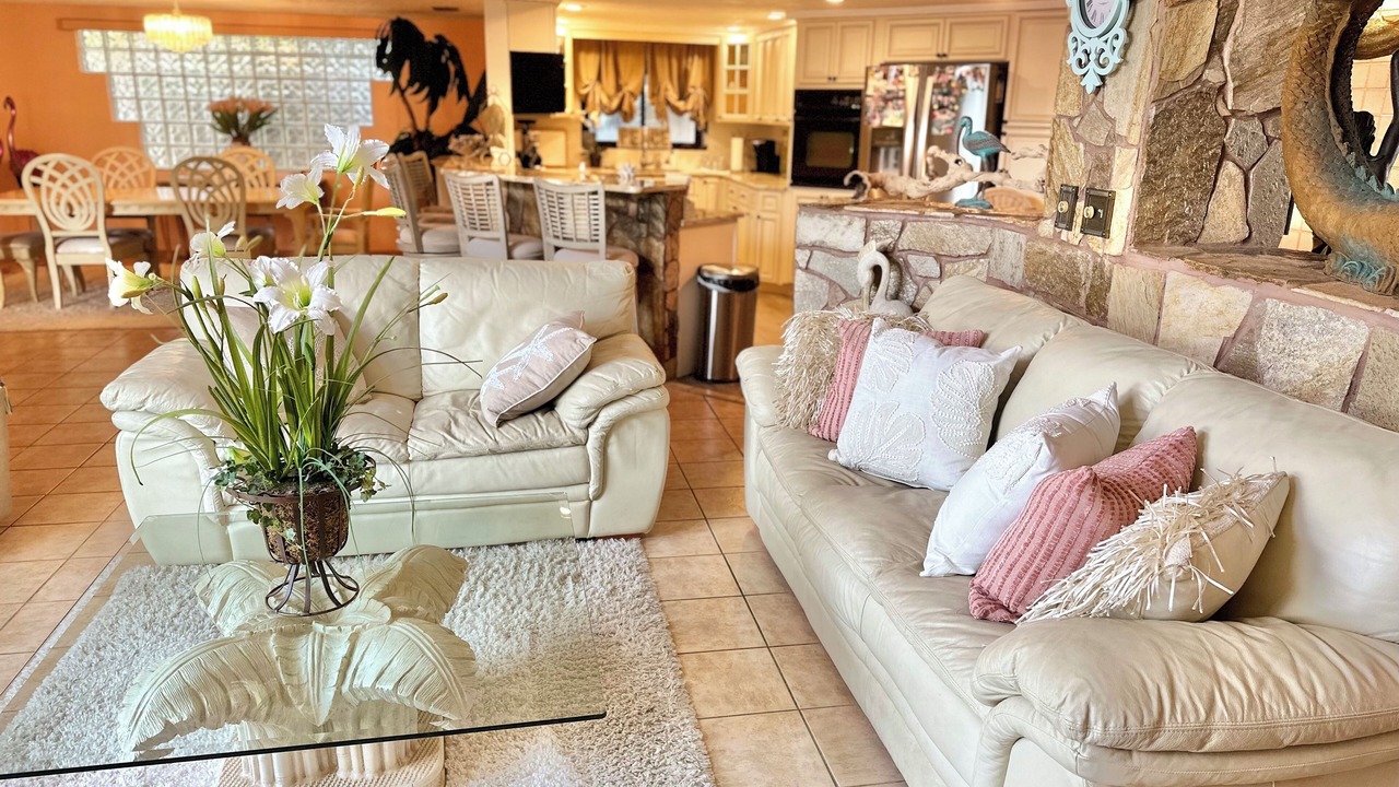 Photo of Livingroom in Gulf Harbors