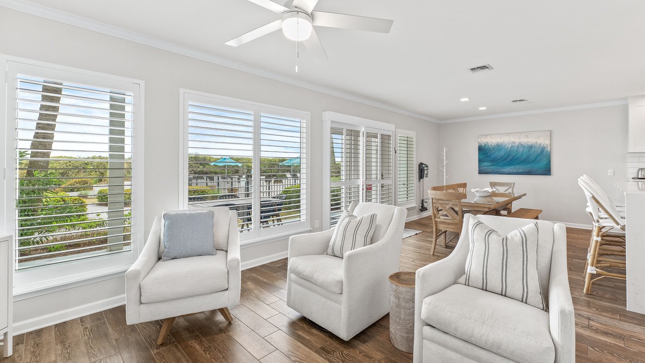 Photo of Livingroom in Dune Allen Beach