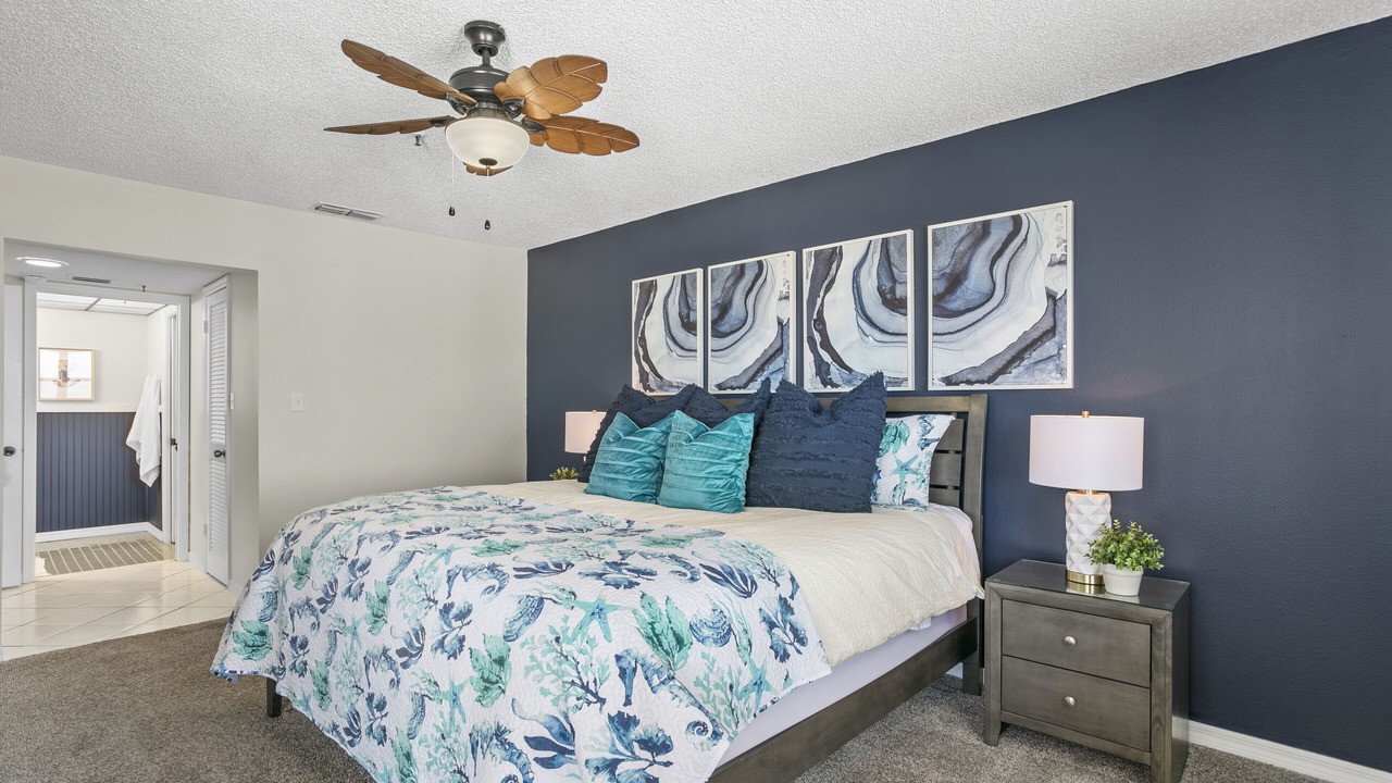 Photo of Bedroom in Madeira Beach