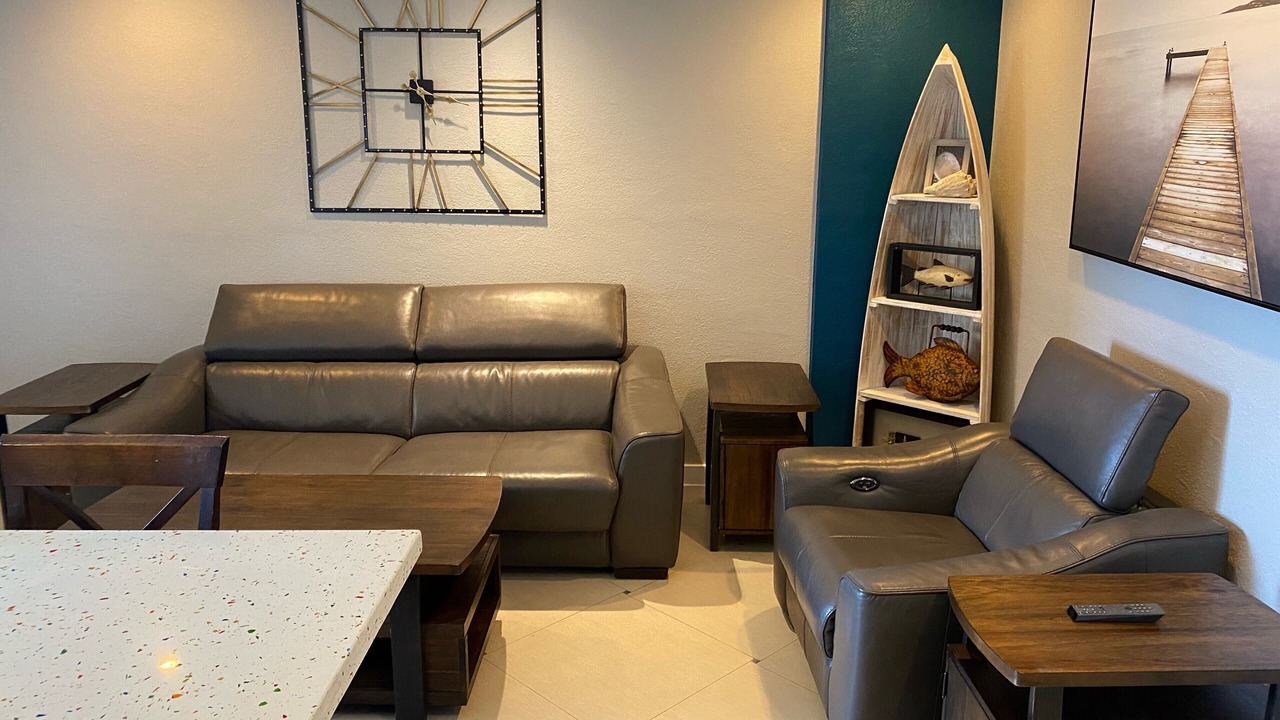 Photo of Livingroom in Hollywood