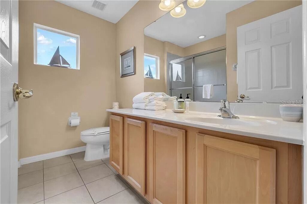Photo of Bathroom in Watersong