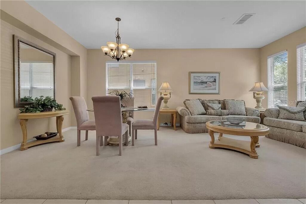 Photo of Livingroom in Watersong