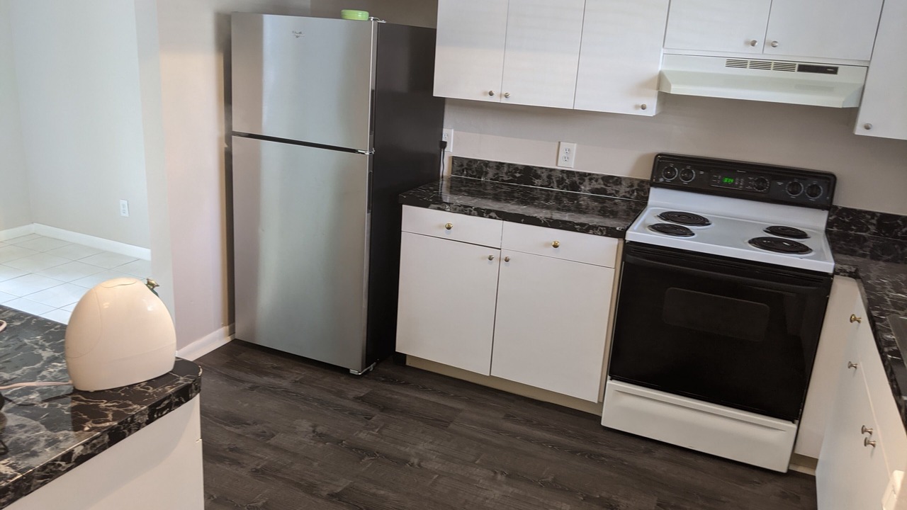 Photo of Kitchen in Bay Port Colony
